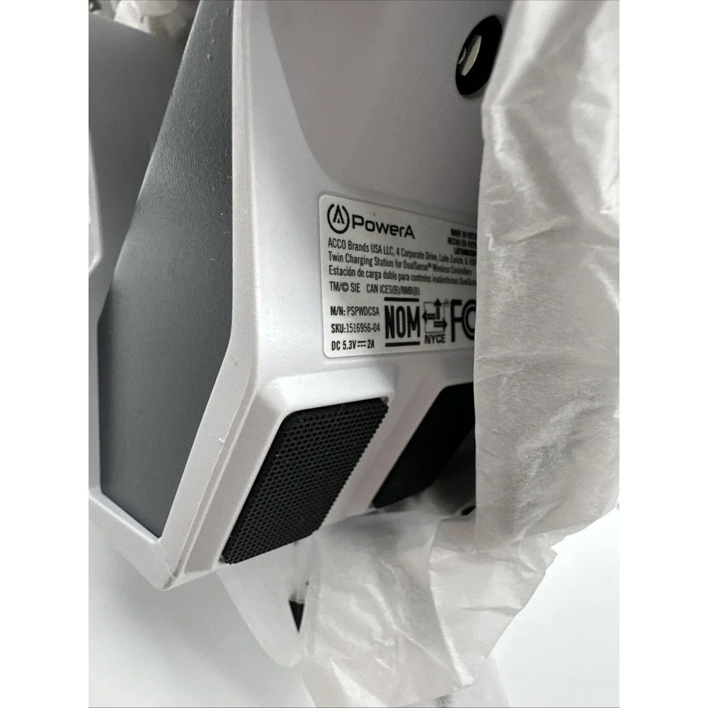 PowerA 1516956-01 Twin Charging Dock - Black/White